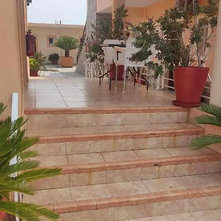 Exclusive Eleni Apartments *